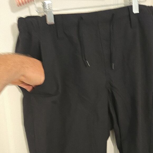 MEC Black Cargo Pants with Tapered Leg Design - Picture 7 of 8
